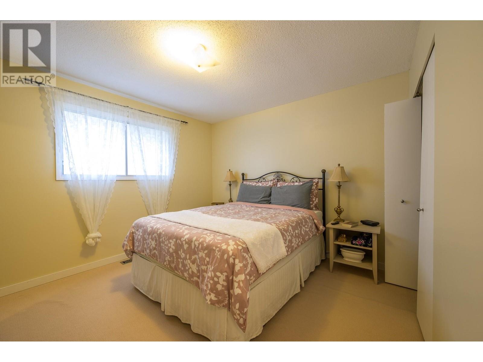 889 Mcqueen Drive, Kamloops, British Columbia  V2B 7X8 - Photo 9 - 10346051