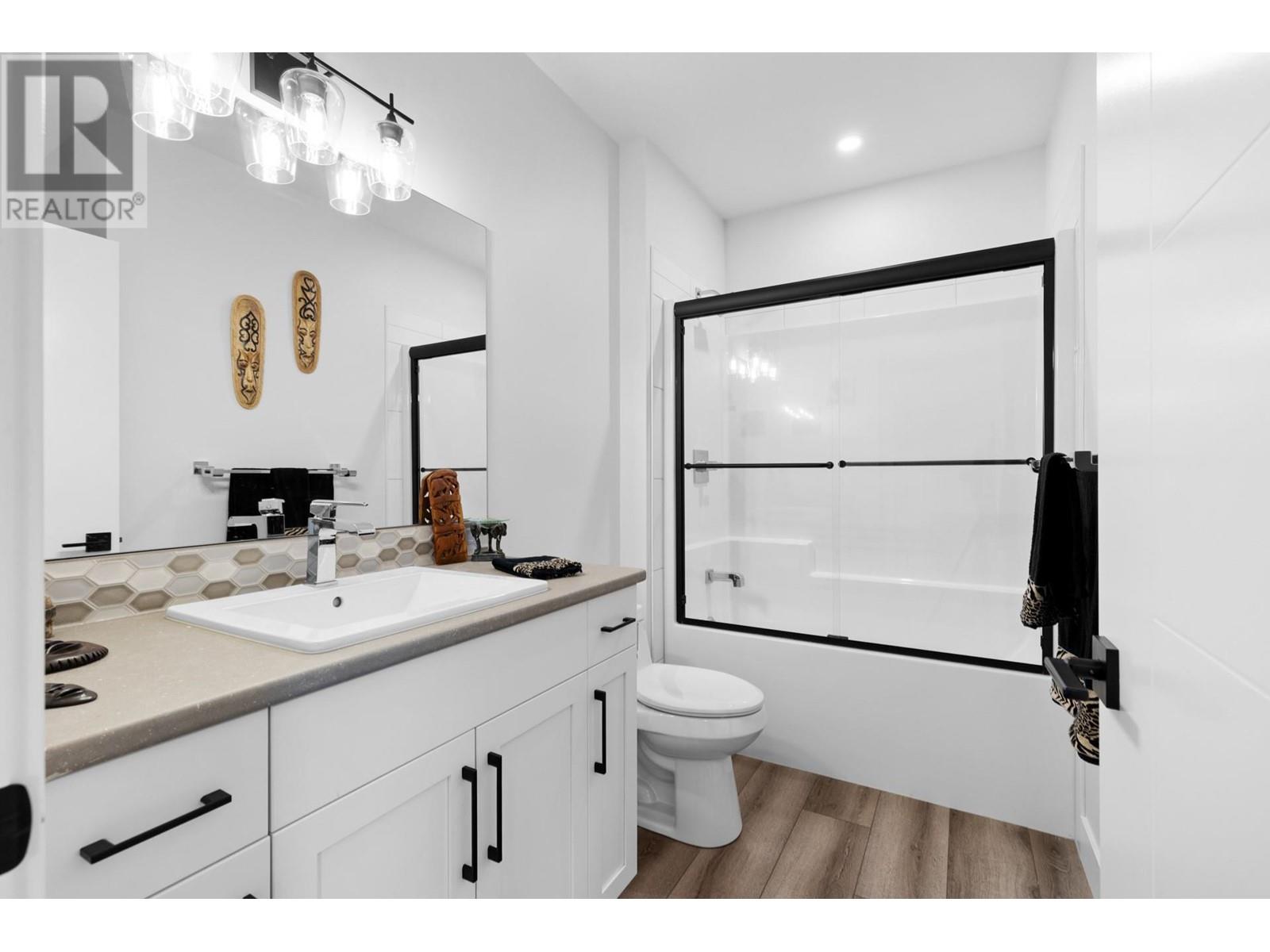 17511 Sanborn Street, Summerland, British Columbia  V0H 1Z3 - Photo 36 - 10345587