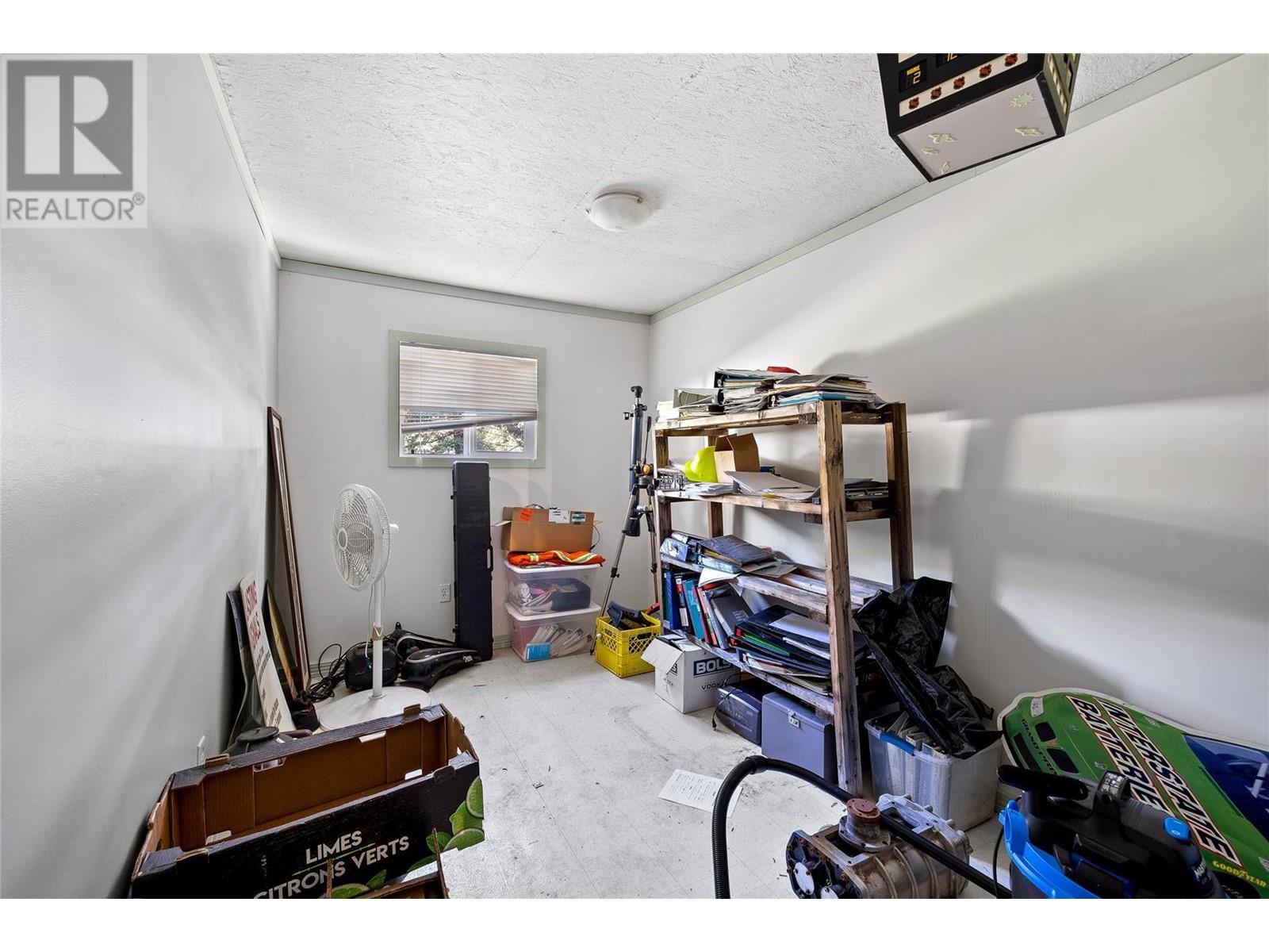 6580 33 Highway, Beaverdell, British Columbia  V0H 1A0 - Photo 12 - 10345986