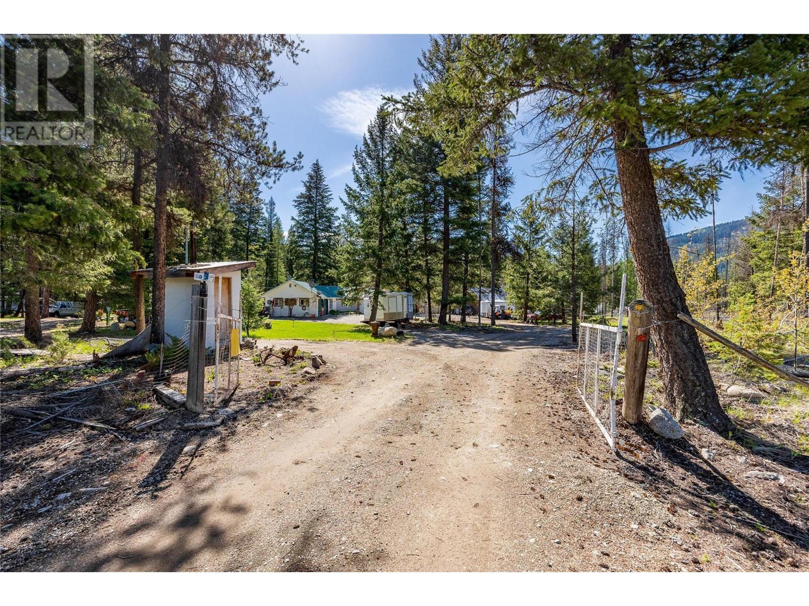 6580 33 Highway, Beaverdell, British Columbia  V0H 1A0 - Photo 24 - 10345986