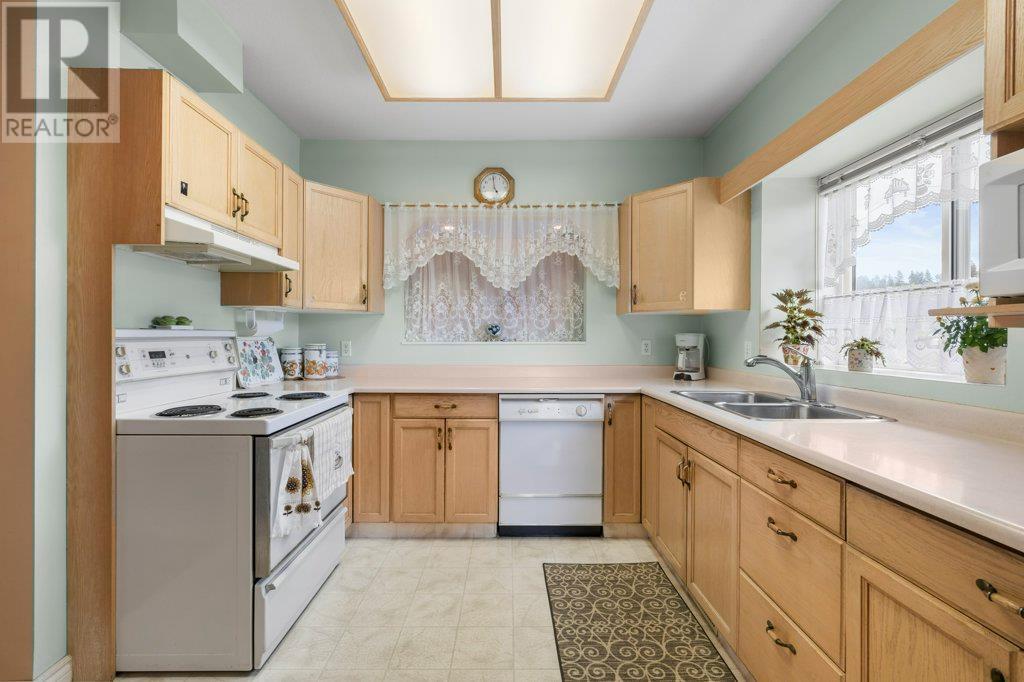 1874 Parkview Crescent Unit# 48, Kelowna, British Columbia  V1X 7G6 - Photo 4 - 10345452