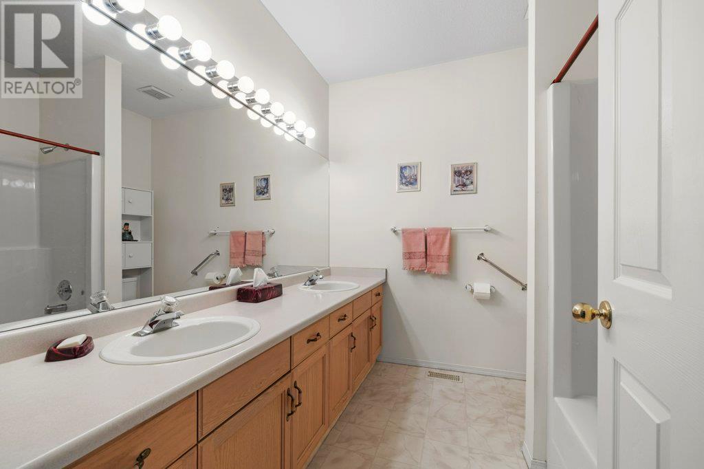 1874 Parkview Crescent Unit# 48, Kelowna, British Columbia  V1X 7G6 - Photo 9 - 10345452