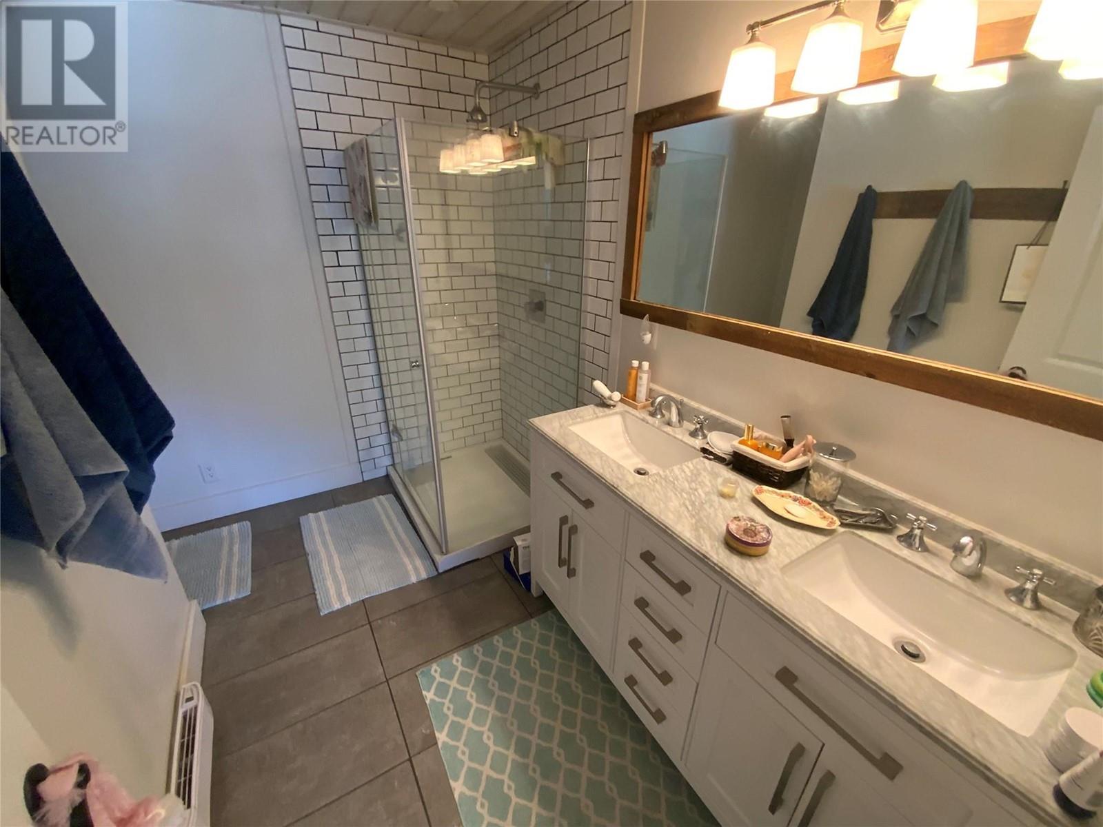 8609 87th Street, Osoyoos, British Columbia  V0H 1V2 - Photo 10 - 10346101