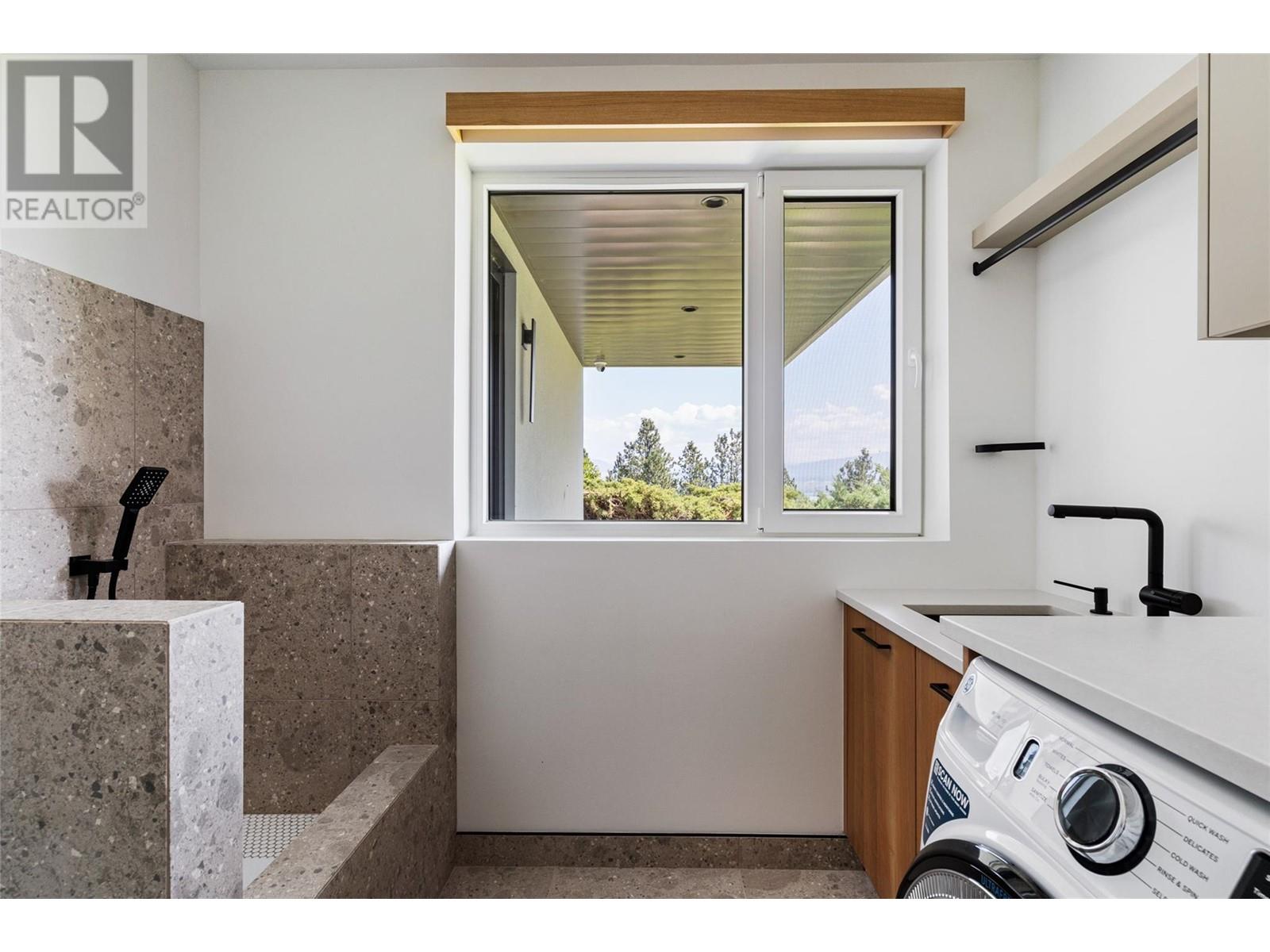 2843 Lakeridge Road, West Kelowna, British Columbia  V1Z 1Y1 - Photo 46 - 10345621