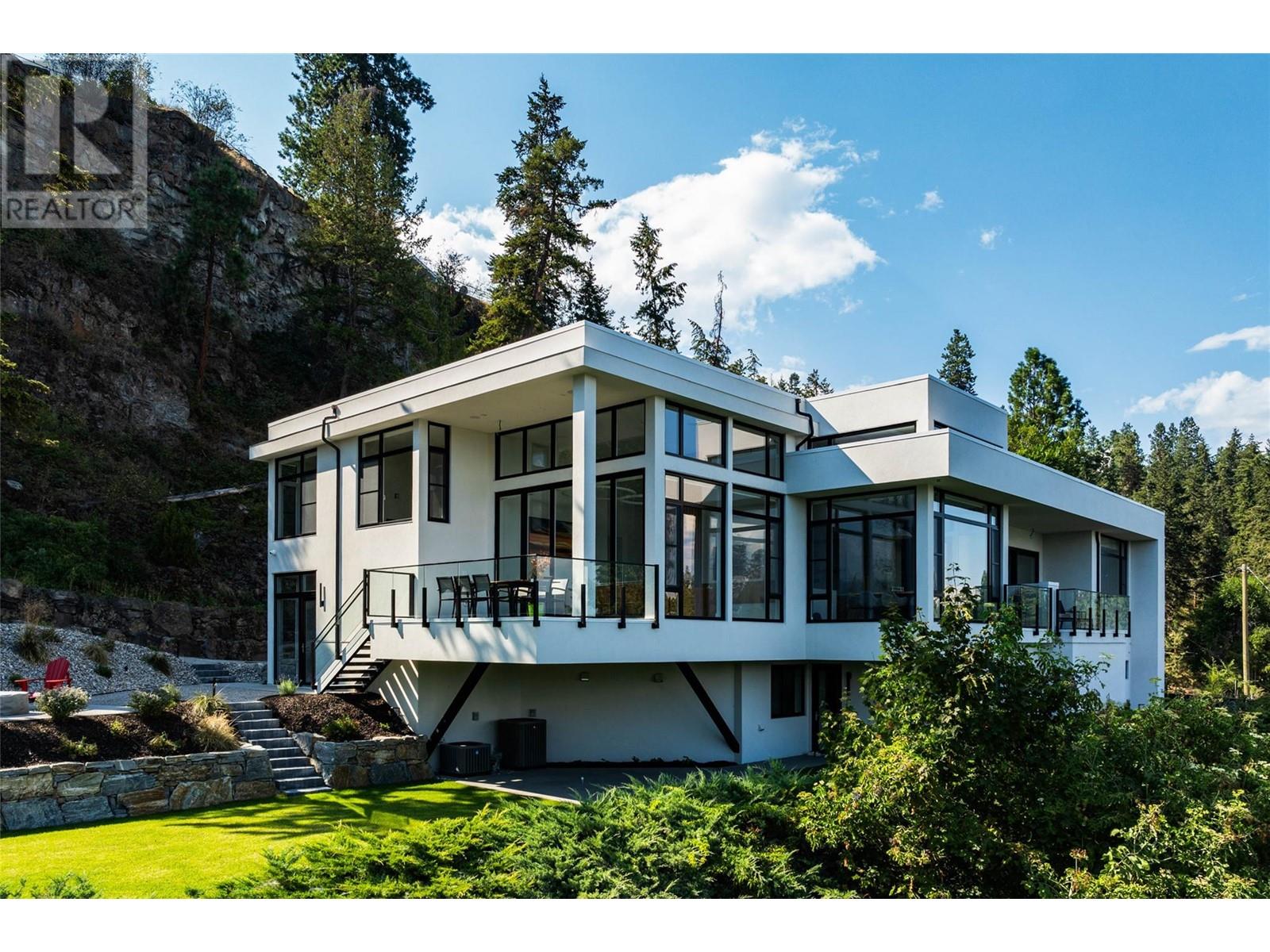 2843 Lakeridge Road, West Kelowna, British Columbia  V1Z 1Y1 - Photo 48 - 10345621