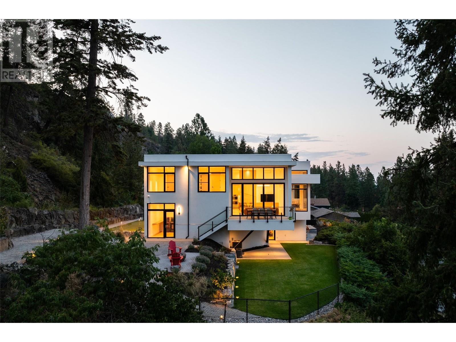 2843 Lakeridge Road, West Kelowna, British Columbia  V1Z 1Y1 - Photo 61 - 10345621