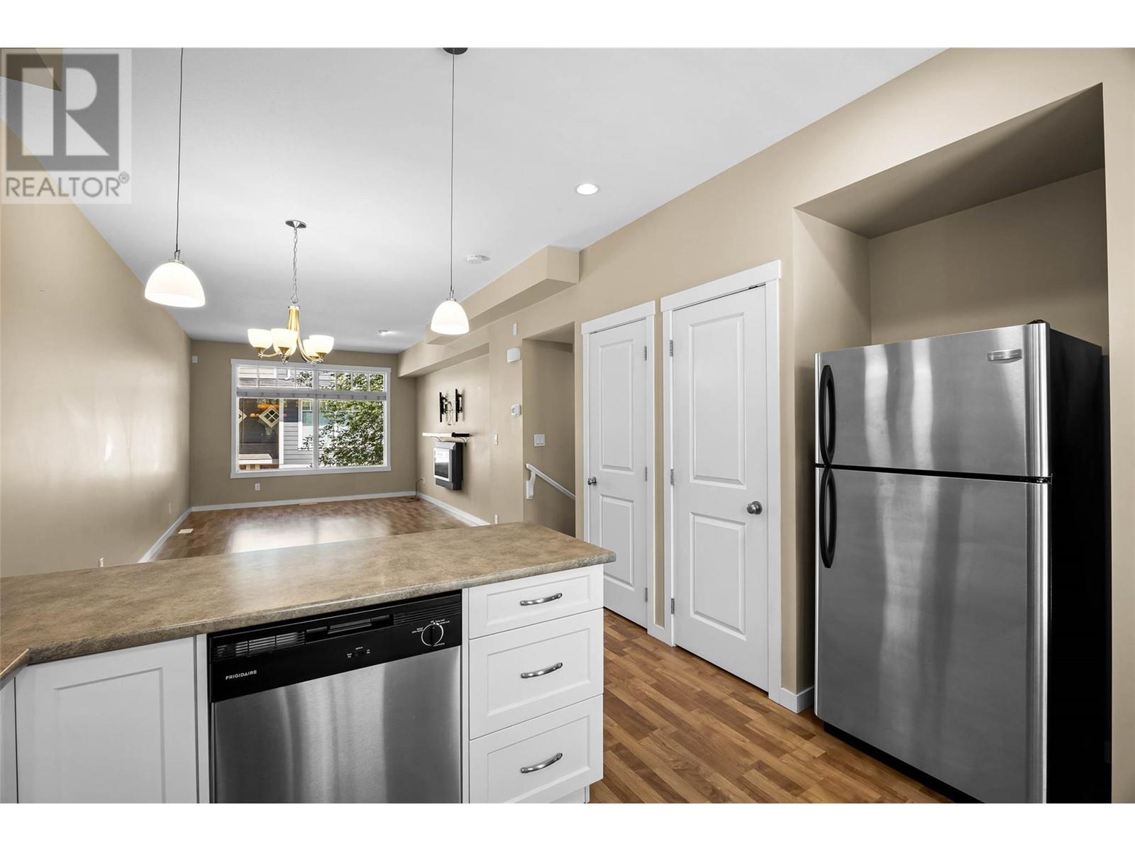 2860 Valleyview Drive Unit# 4, Kamloops, British Columbia  V2C 0B3 - Photo 8 - 10345973