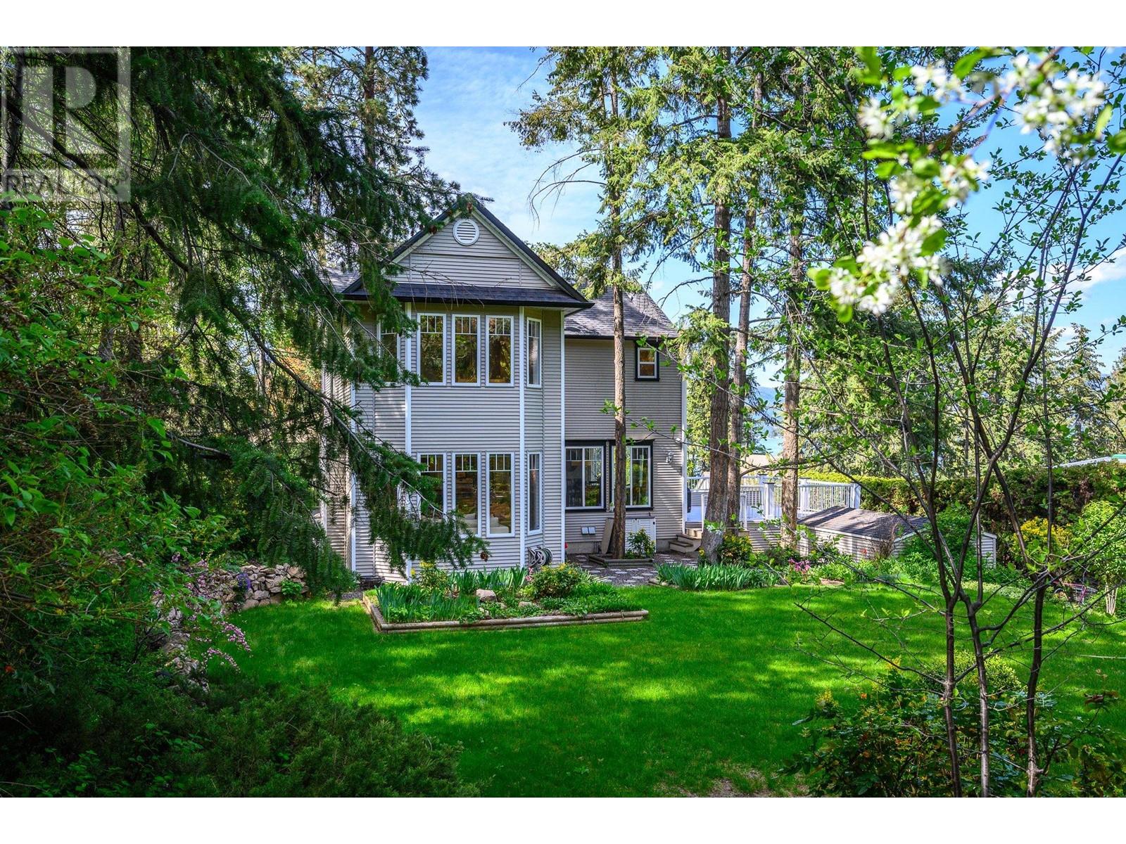 9732 Cameron Road, Vernon, British Columbia  V1H 1K9 - Photo 3 - 10345623
