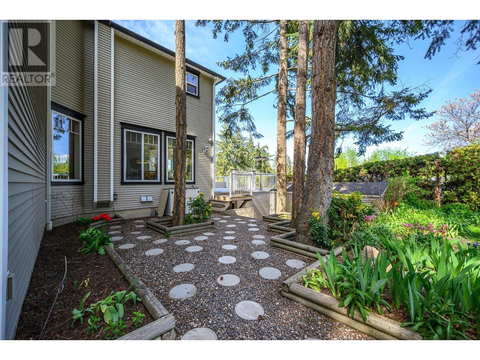 9732 Cameron Road, Vernon, British Columbia  V1H 1K9 - Photo 47 - 10345623
