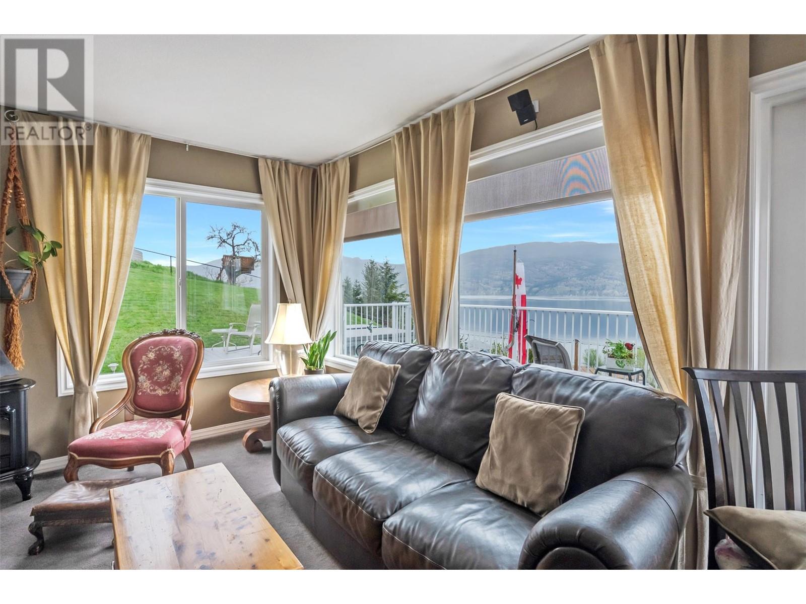 11305 Walters Road, Summerland, British Columbia  V0H 1Z4 - Photo 12 - 10346018
