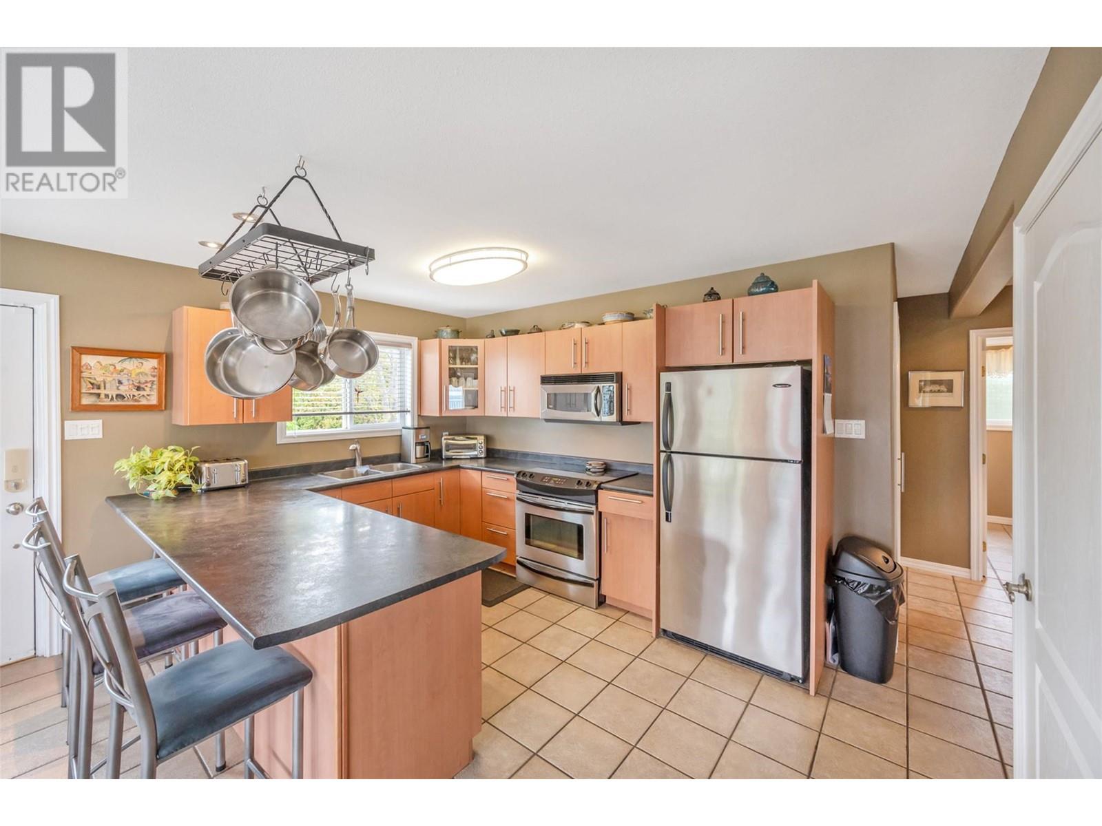 11305 Walters Road, Summerland, British Columbia  V0H 1Z4 - Photo 5 - 10346018