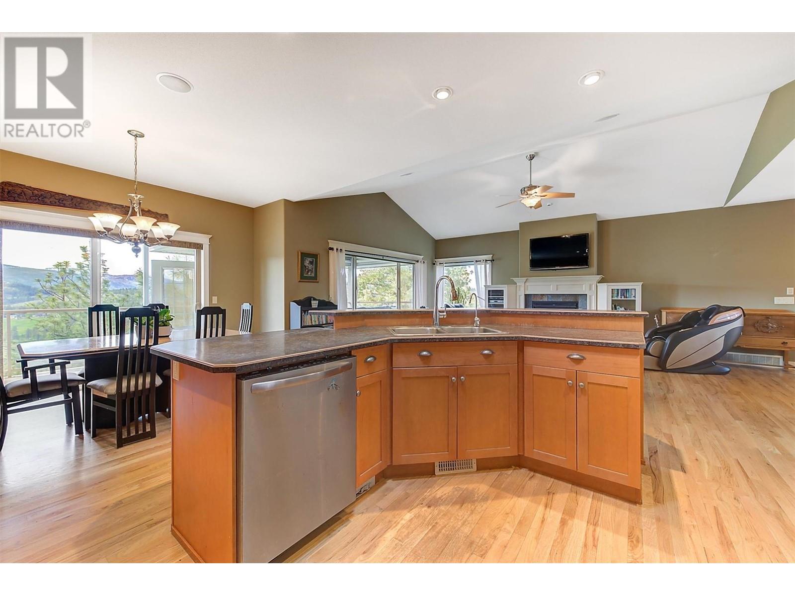2204 Quail Run Drive, Kelowna, British Columbia  V1V 2S4 - Photo 14 - 10345924