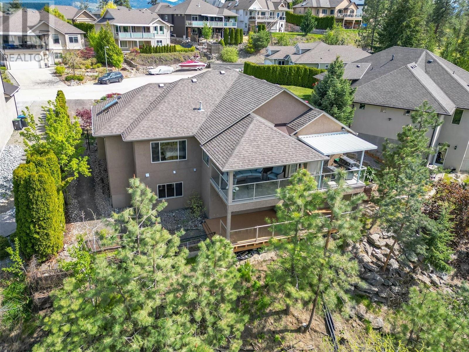 2204 Quail Run Drive, Kelowna, British Columbia  V1V 2S4 - Photo 2 - 10345924