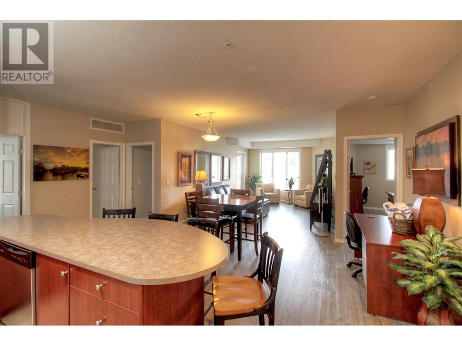 1875 Country Club Drive Unit# 1202, Kelowna, British Columbia  V1V 2W7 - Photo 10 - 10345734