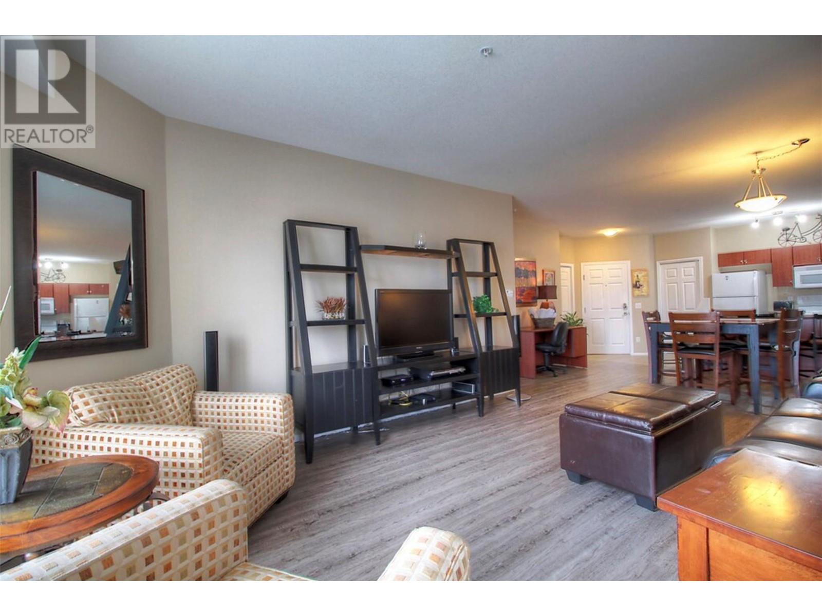 1875 Country Club Drive Unit# 1202, Kelowna, British Columbia  V1V 2W7 - Photo 6 - 10345734