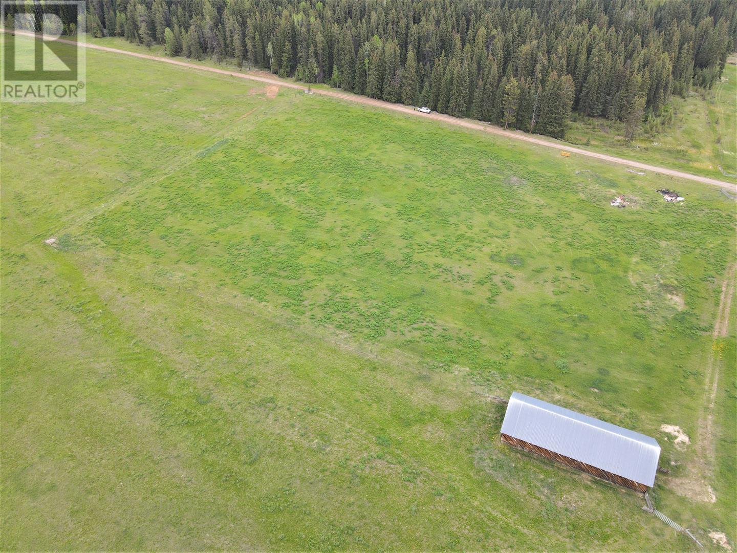 4945 Scott Road, Edgewater, British Columbia  V0A 1E0 - Photo 5 - 10346140