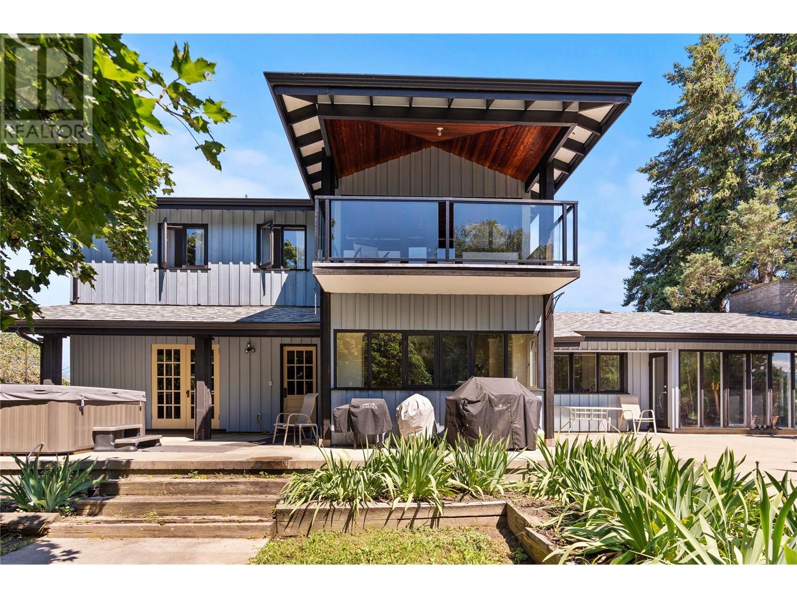 1451 Mountview Road, Vernon, British Columbia  V1B 3A5 - Photo 11 - 10346134