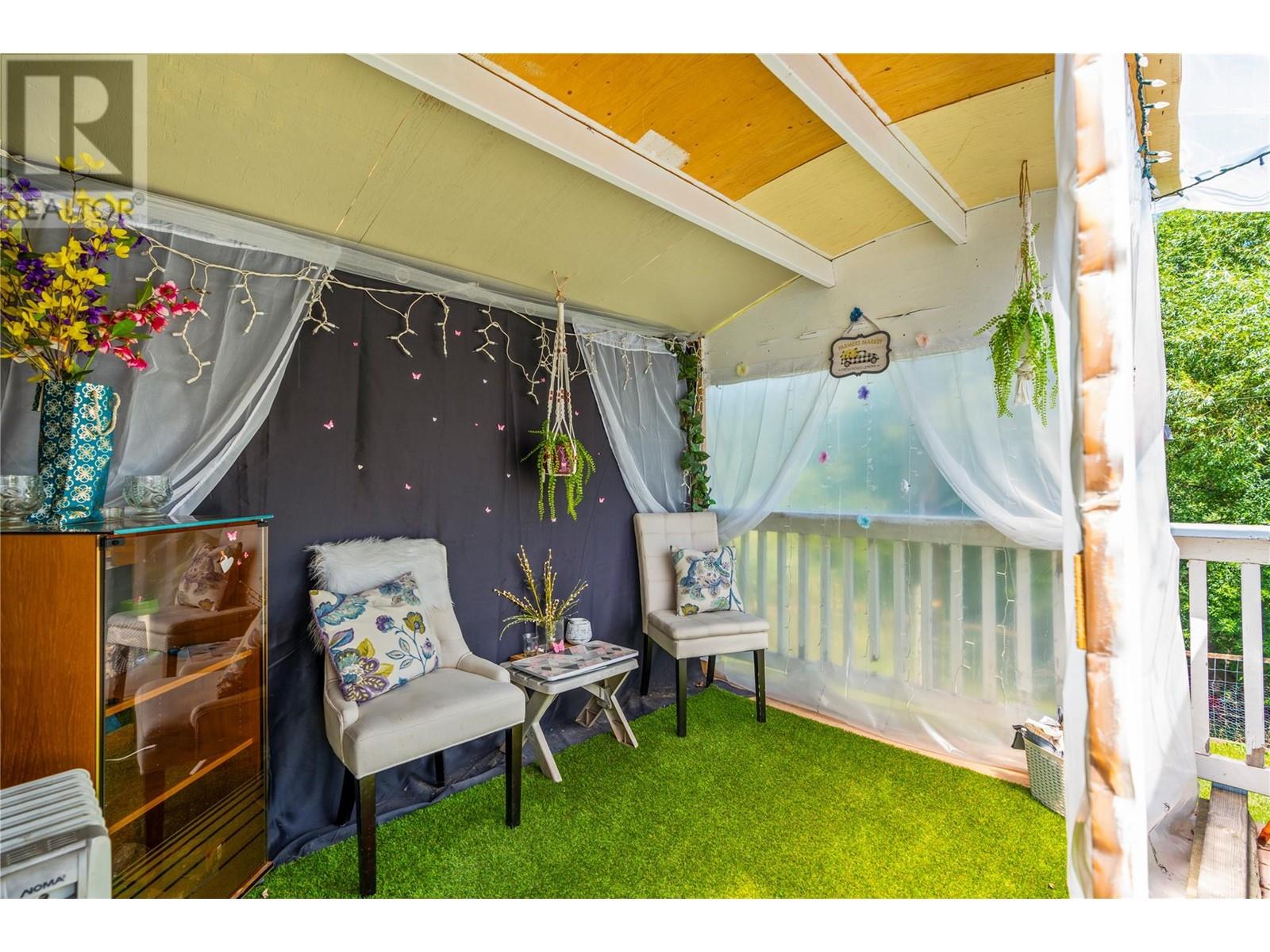 1451 Mountview Road, Vernon, British Columbia  V1B 3A5 - Photo 70 - 10346134