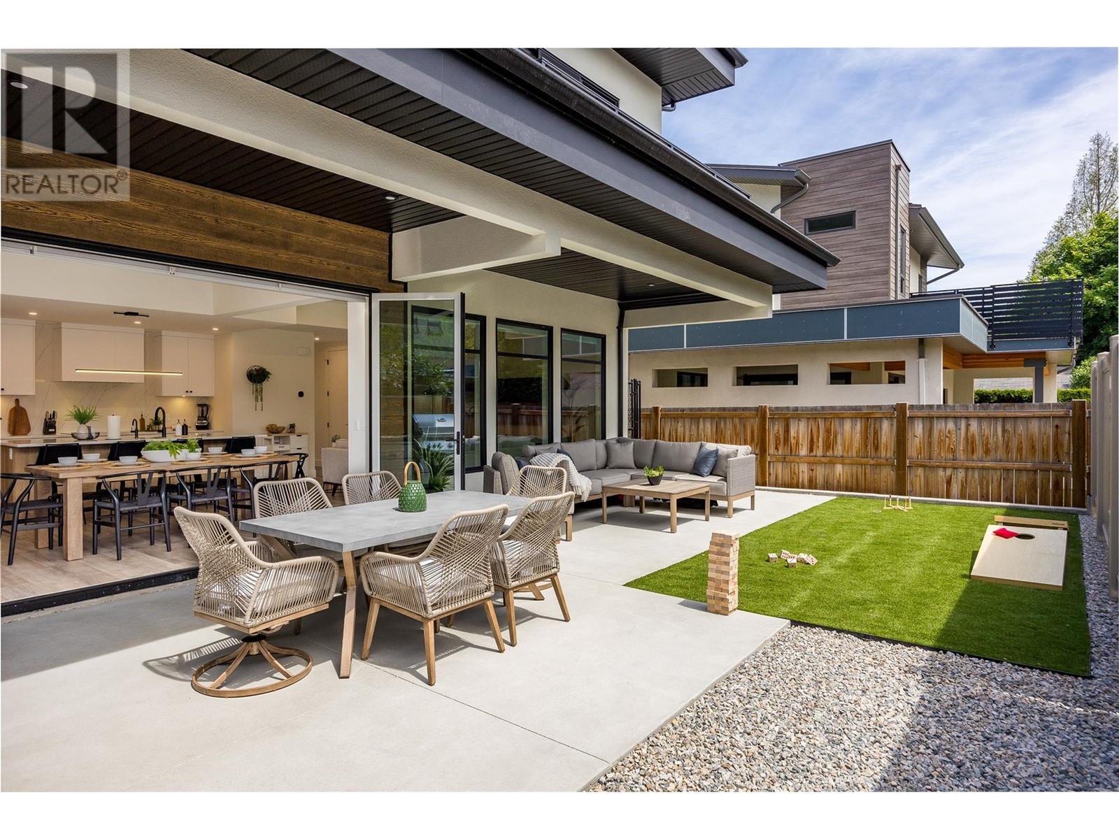 720 Churchill Avenue, Penticton, British Columbia  V2A 1E1 - Photo 42 - 10346120