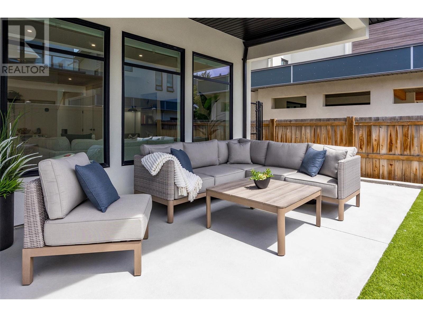 720 Churchill Avenue, Penticton, British Columbia  V2A 1E1 - Photo 44 - 10346120