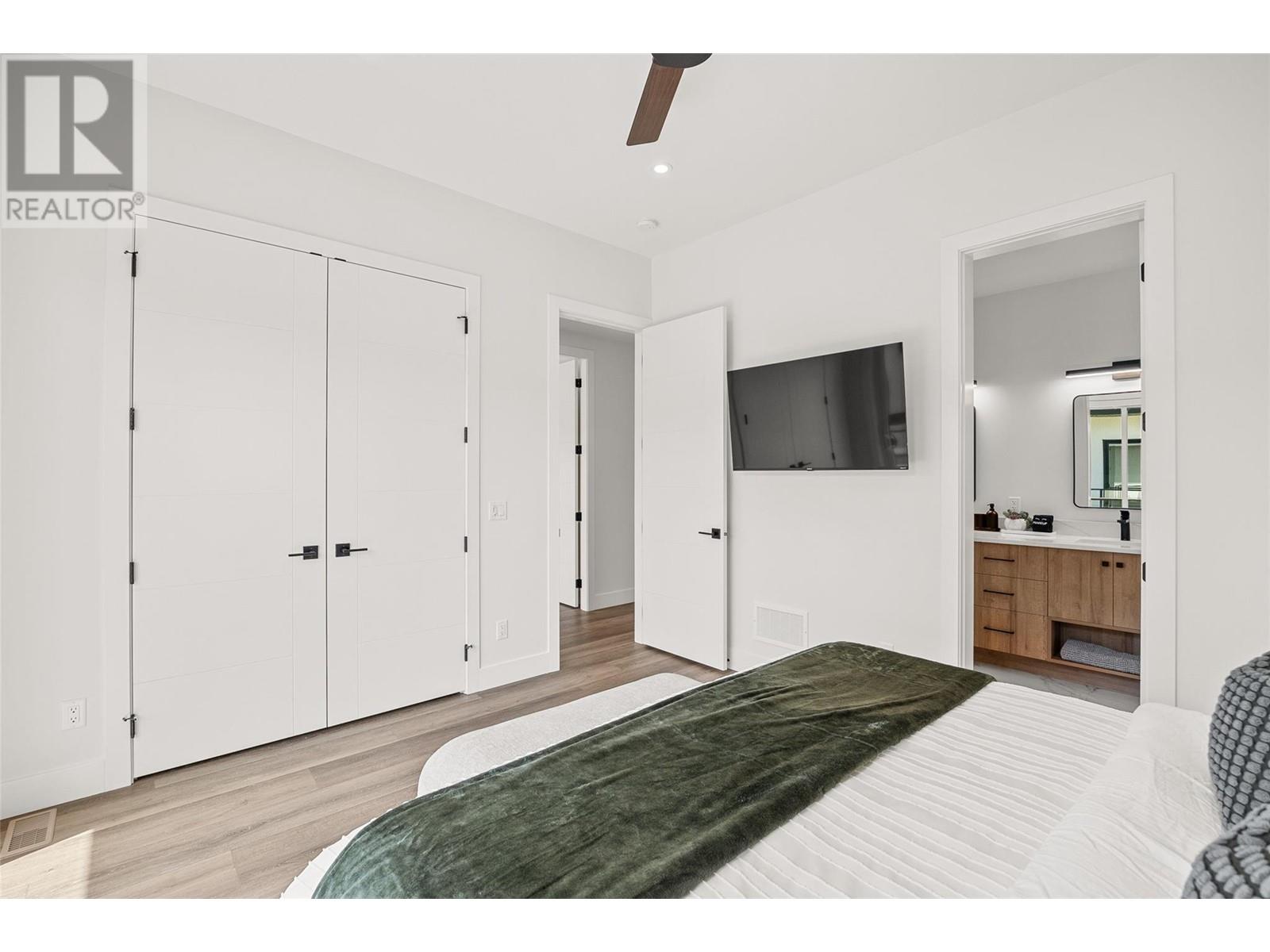 720 Churchill Avenue, Penticton, British Columbia  V2A 1E1 - Photo 72 - 10346120