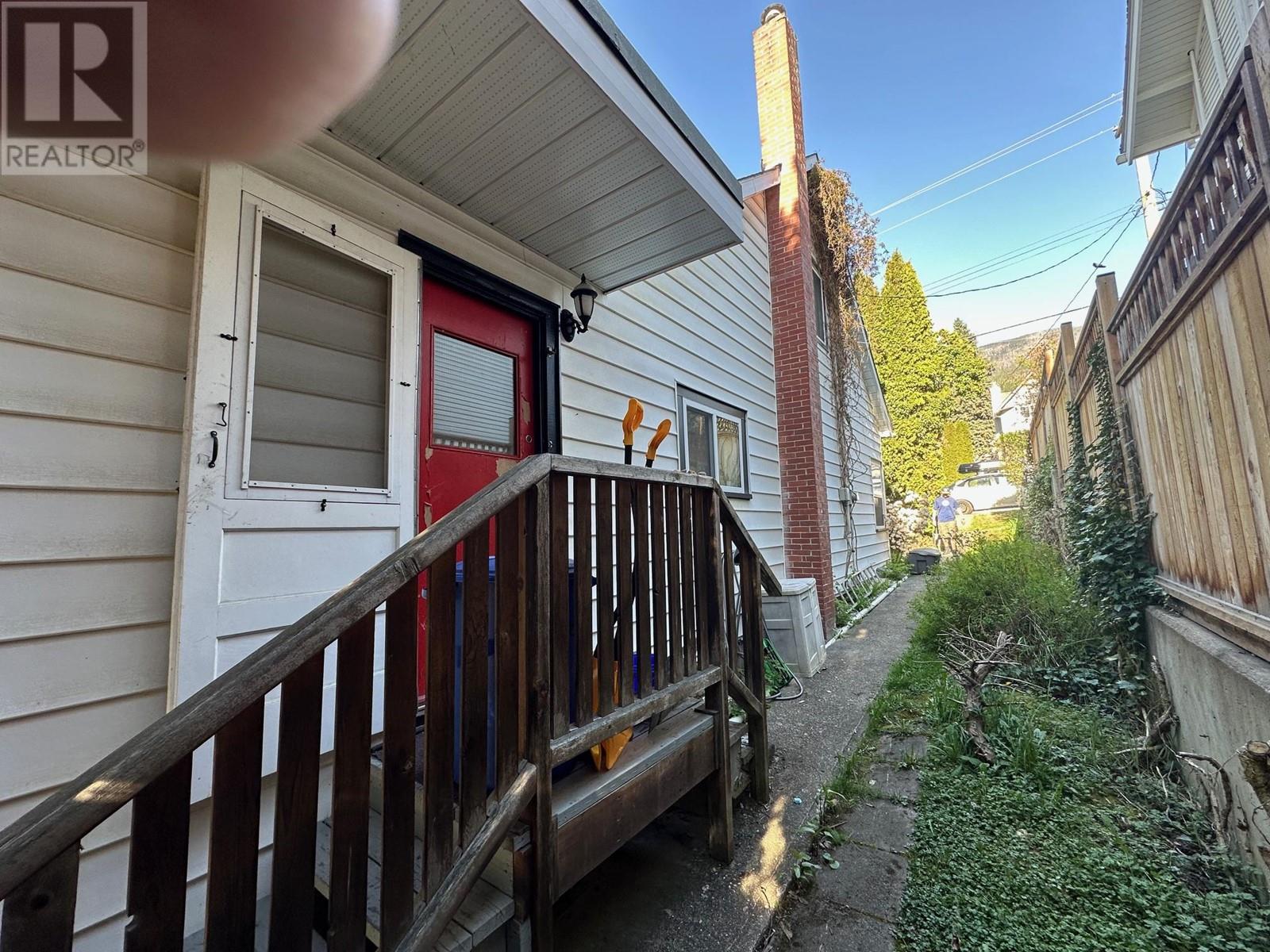 609 Second Street, Nelson, British Columbia  V1L 2L7 - Photo 12 - 10345333