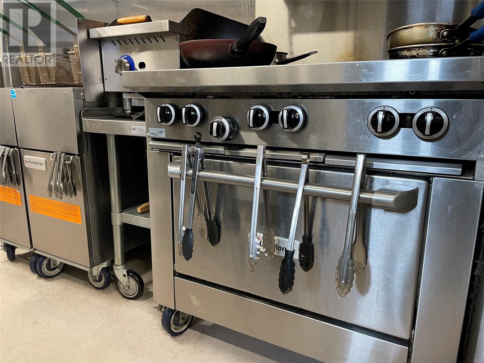 607 Eighth Avenue, Midway, British Columbia  V0H 1M0 - Photo 22 - 10346040