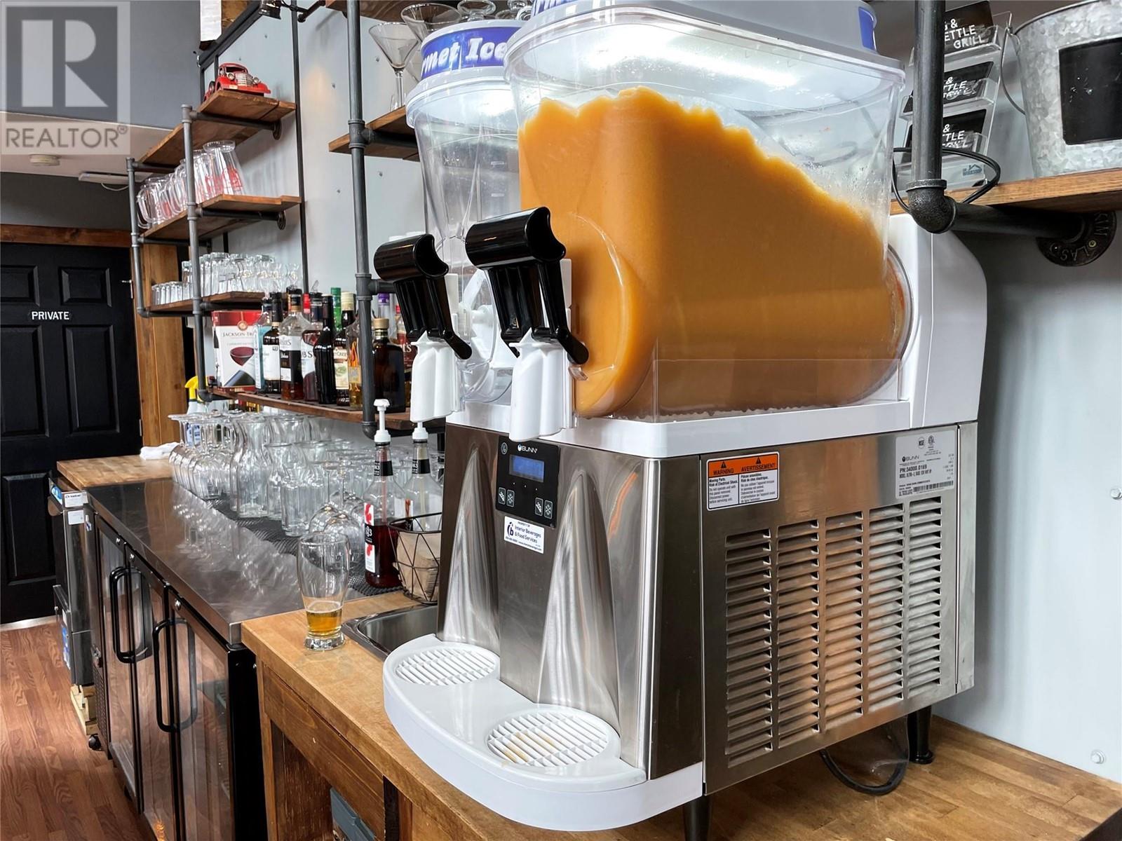 607 Eighth Avenue, Midway, British Columbia  V0H 1M0 - Photo 33 - 10346040