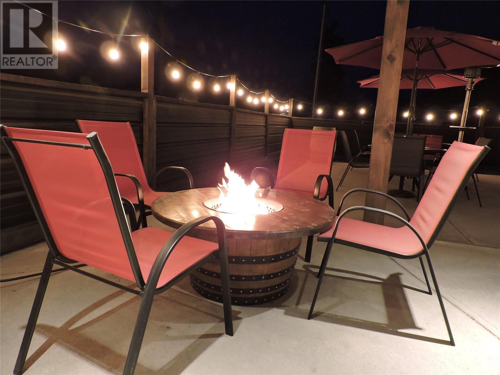 607 Eighth Avenue, Midway, British Columbia  V0H 1M0 - Photo 43 - 10346040