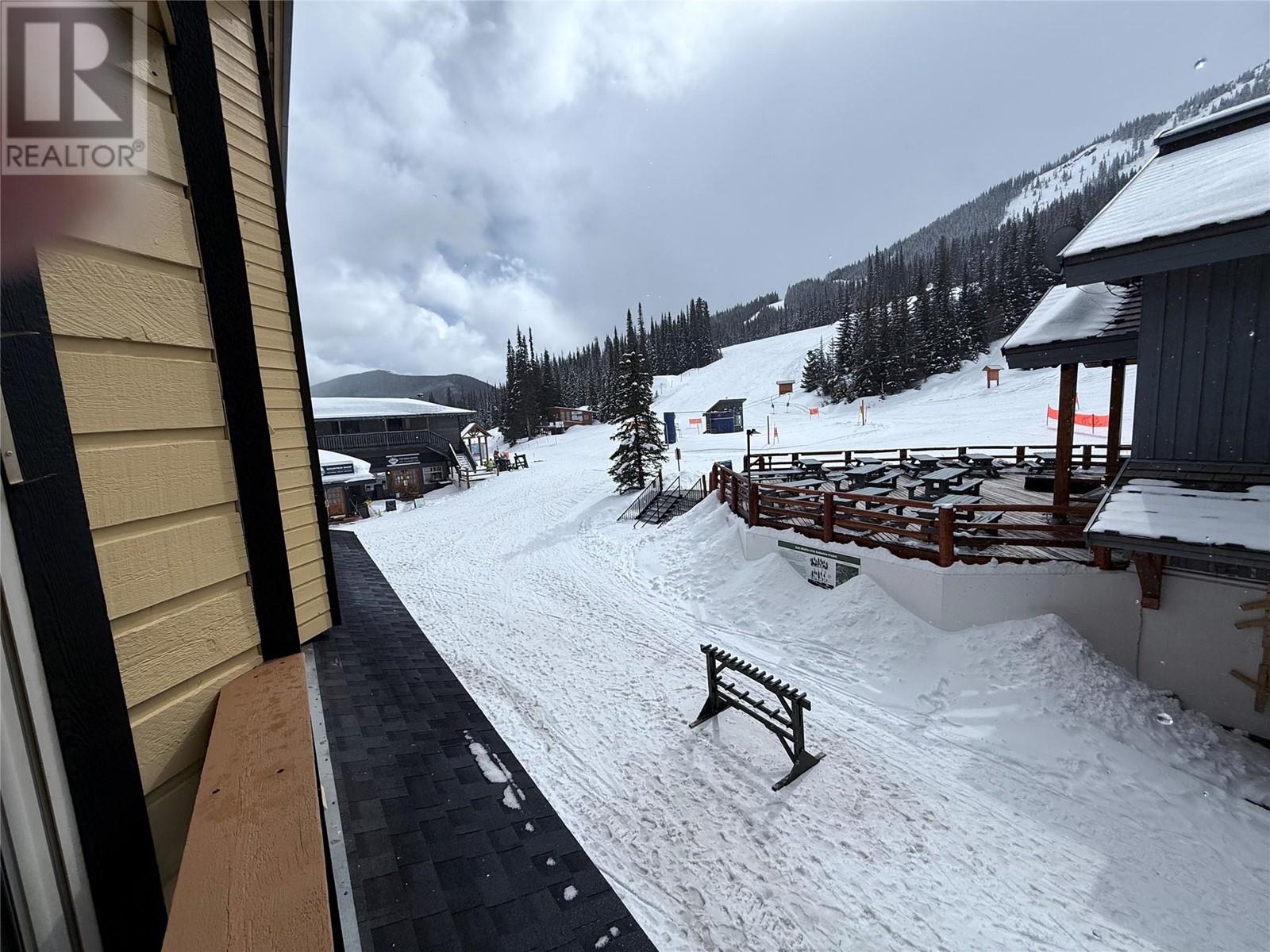 330 Strayhorse Road Unit# 205, Apex Mountain, British Columbia  V2A 0E2 - Photo 12 - 10345962