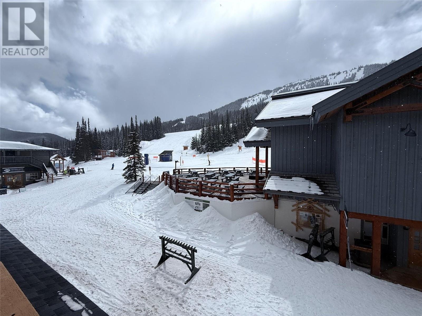 330 Strayhorse Road Unit# 205, Apex Mountain, British Columbia  V2A 0E2 - Photo 15 - 10345962