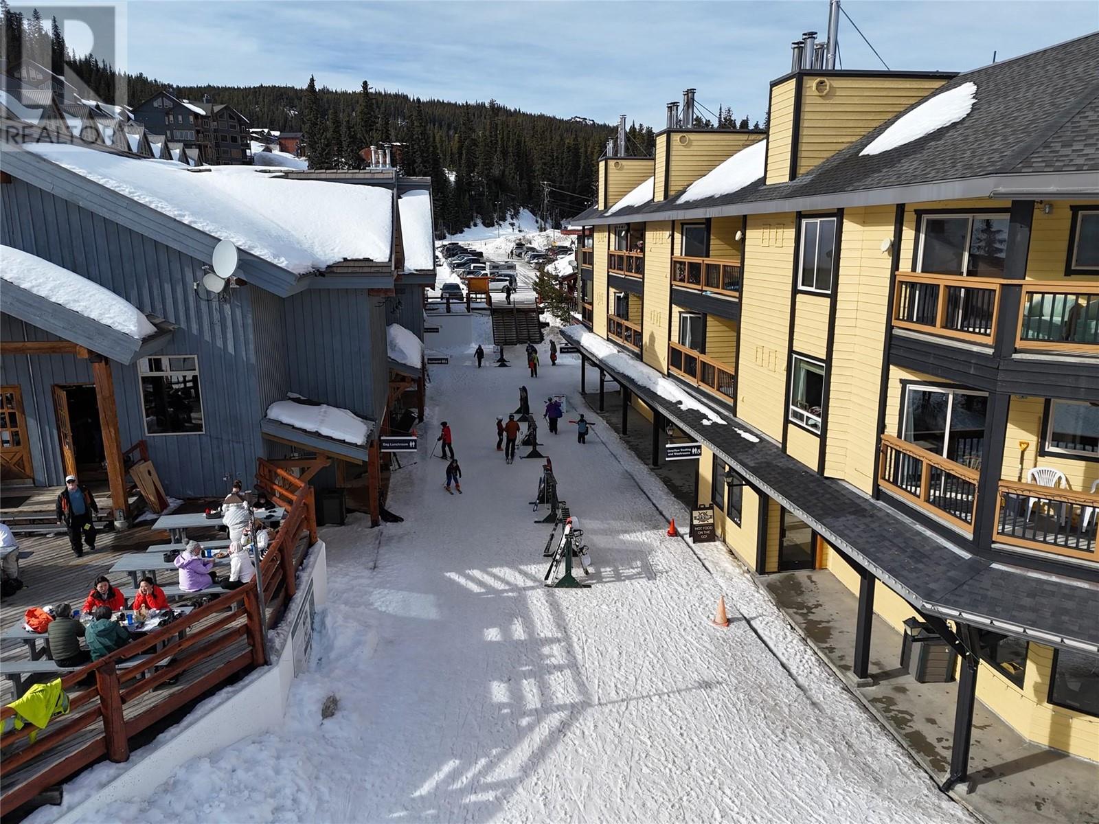 330 Strayhorse Road Unit# 205, Apex Mountain, British Columbia  V2A 0E2 - Photo 26 - 10345962