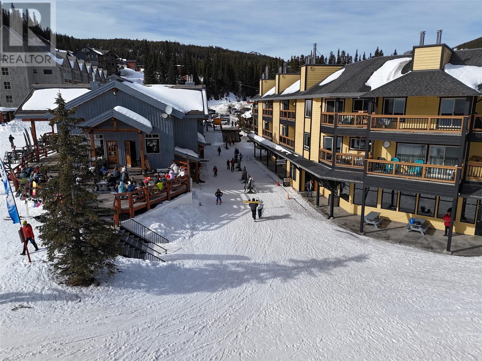 330 Strayhorse Road Unit# 205, Apex Mountain, British Columbia  V2A 0E2 - Photo 27 - 10345962