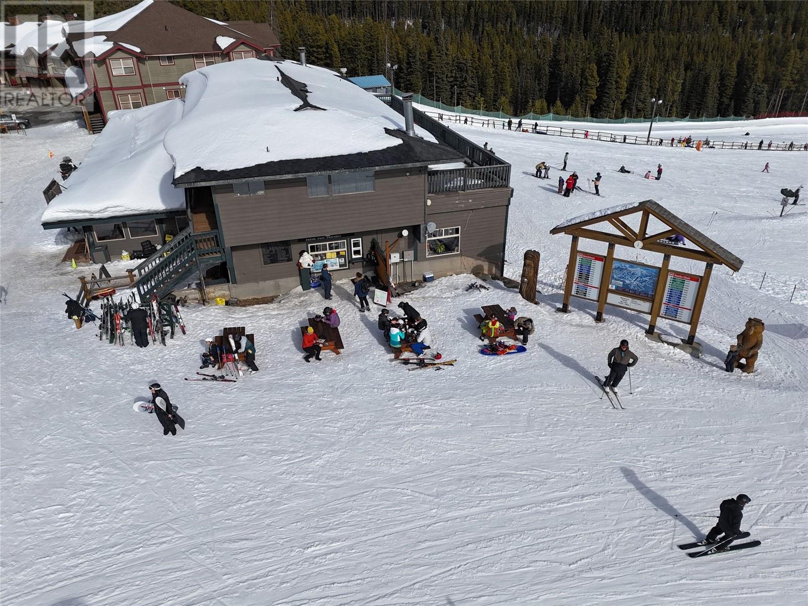 330 Strayhorse Road Unit# 205, Apex Mountain, British Columbia  V2A 0E2 - Photo 30 - 10345962