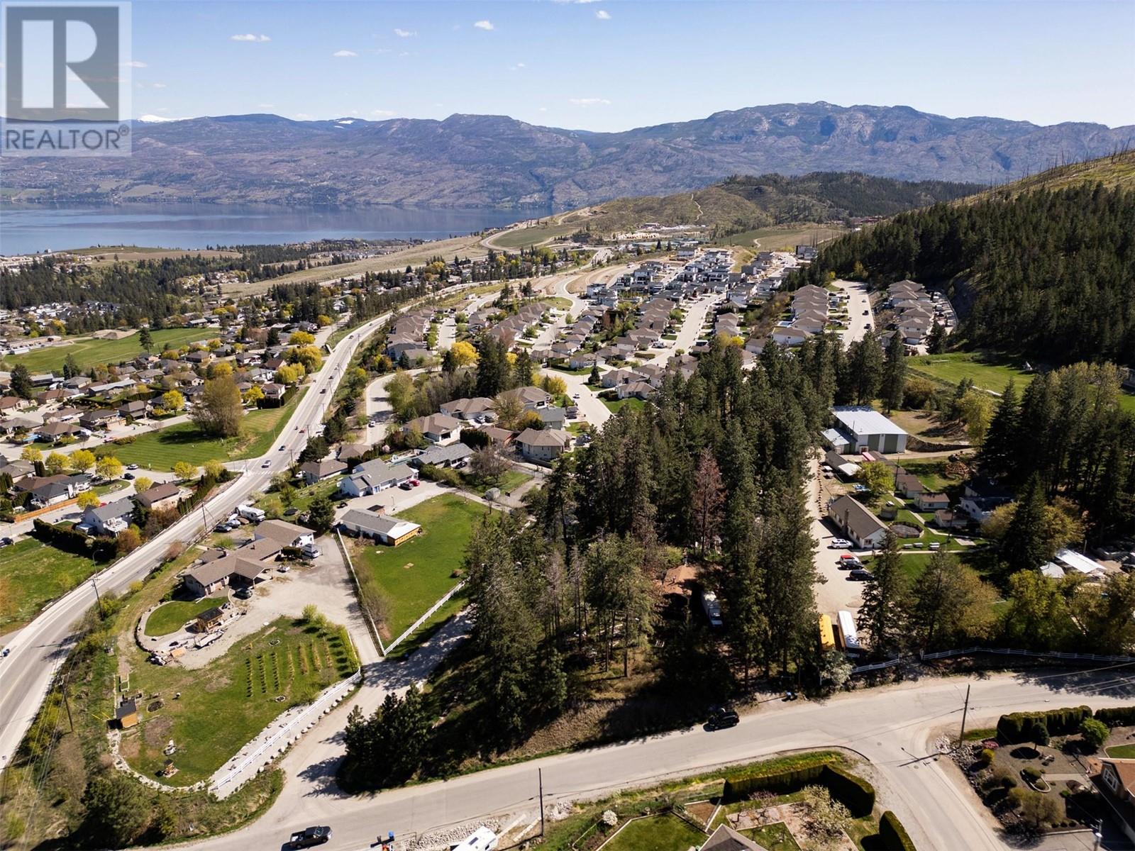 3021 Mciver Road, West Kelowna, British Columbia  V4T 1C4 - Photo 2 - 10346105