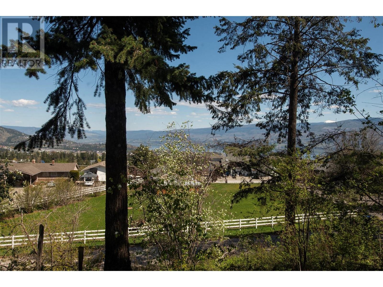 3021 Mciver Road, West Kelowna, British Columbia  V4T 1C4 - Photo 5 - 10346105