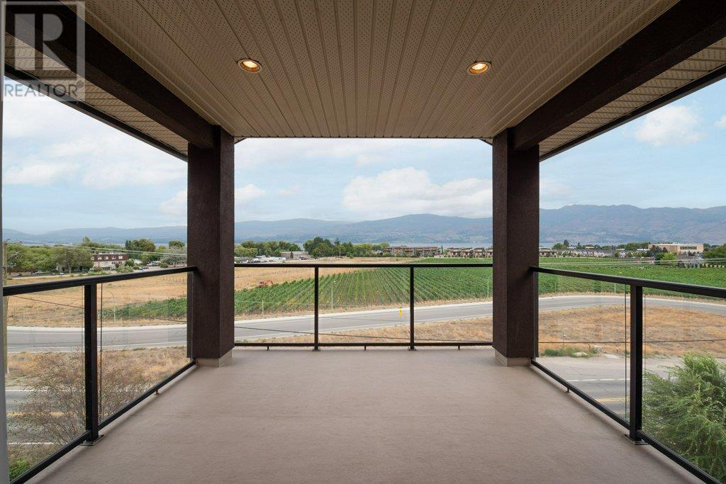3613 Empire Place, West Kelowna, British Columbia  V4T 1Y8 - Photo 31 - 10346161