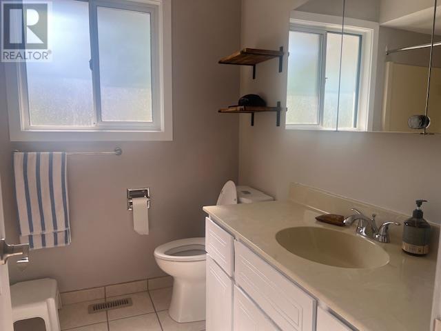 5806 Oleander Drive, Osoyoos, British Columbia  V0H 1V3 - Photo 23 - 10345885