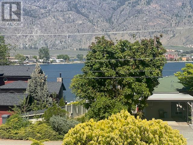 5806 Oleander Drive, Osoyoos, British Columbia  V0H 1V3 - Photo 4 - 10345885