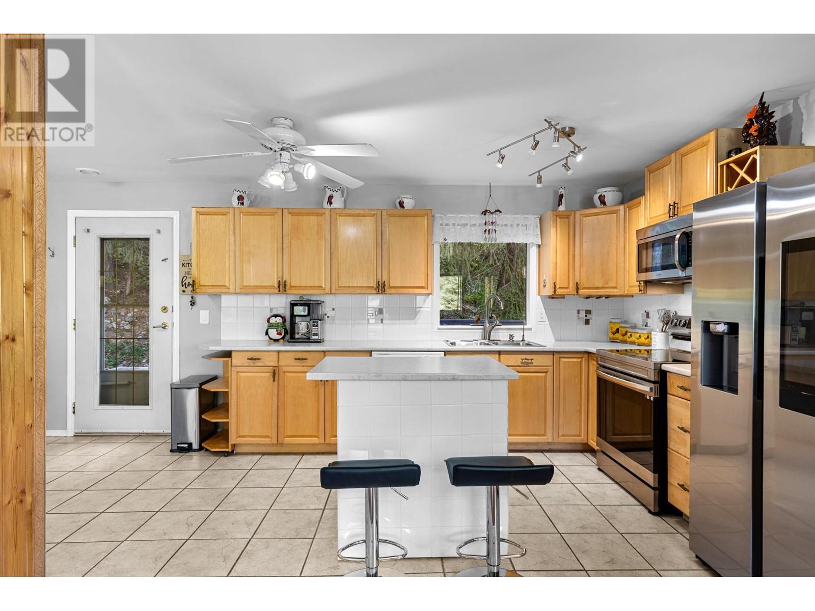 28000 Garnet Valley Road, Summerland, British Columbia  V0H 1Z3 - Photo 13 - 10345875