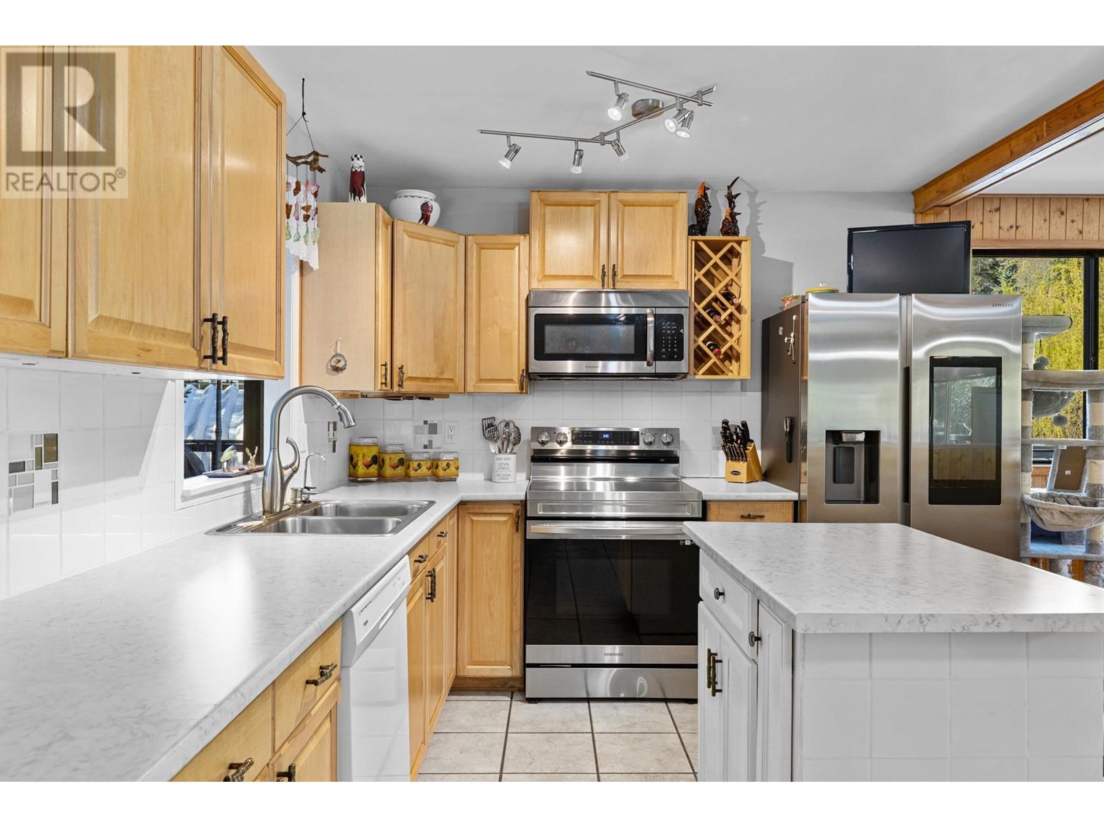 28000 Garnet Valley Road, Summerland, British Columbia  V0H 1Z3 - Photo 4 - 10345875