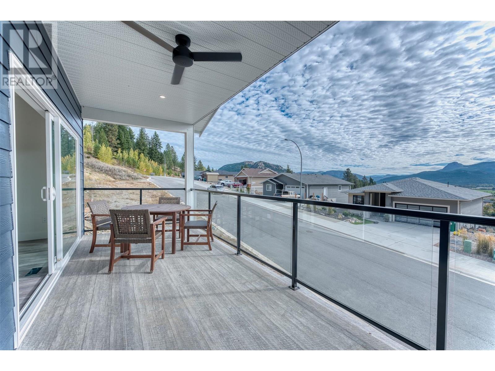 1768 Gallon Avenue, Lumby, British Columbia  V0E 2G0 - Photo 4 - 10344208