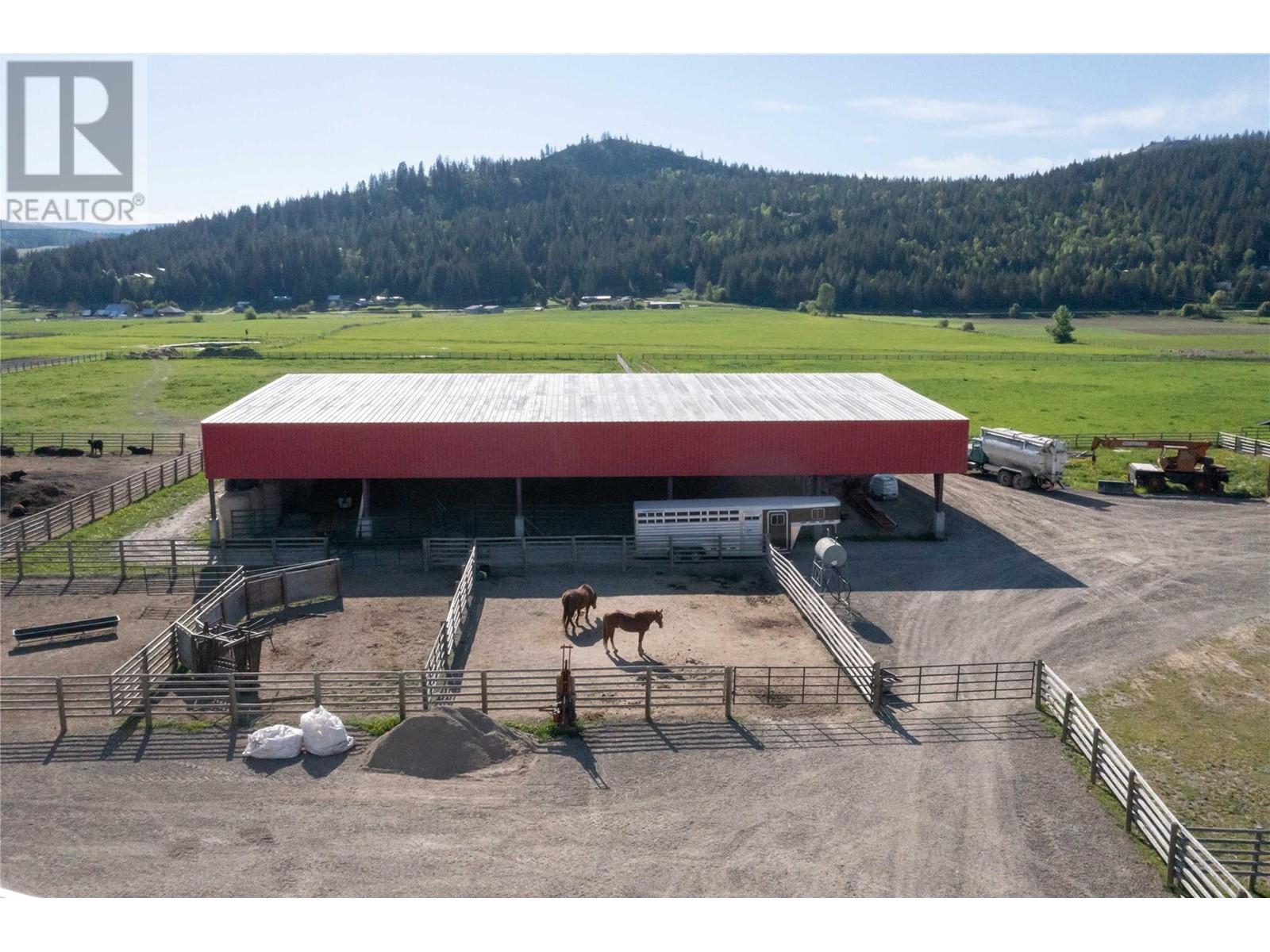 72 Tomkinson Road, Grindrod, British Columbia  V0E 1Y0 - Photo 32 - 10346133