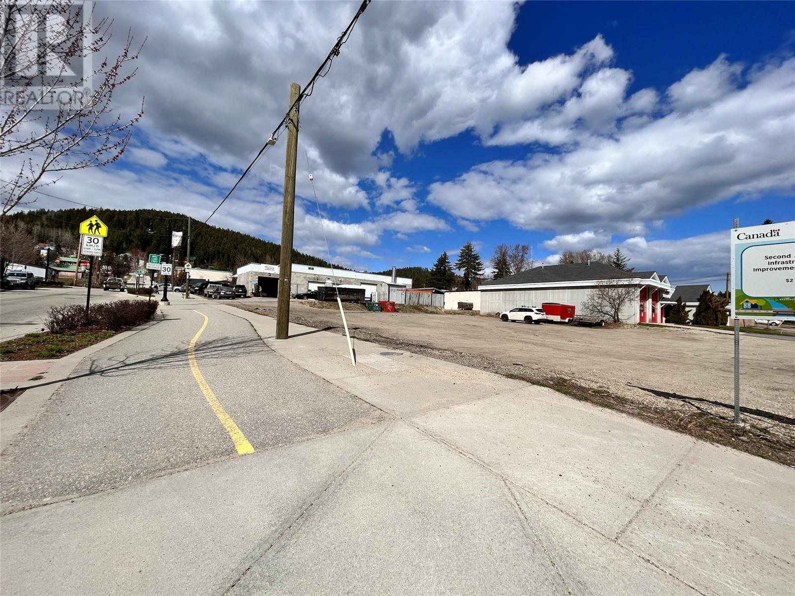Parcel B Second Avenue, Rossland, British Columbia  V0G 1Y0 - Photo 3 - 10344577