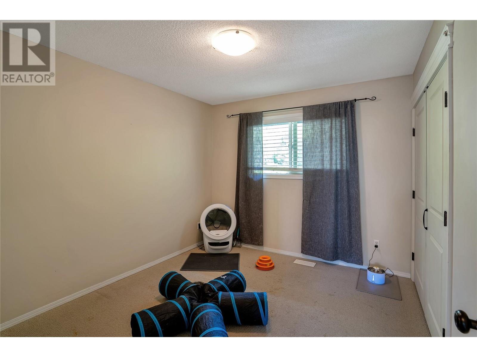 1095 Toovey Road, Kelowna, British Columbia  V1X 6R2 - Photo 12 - 10346125