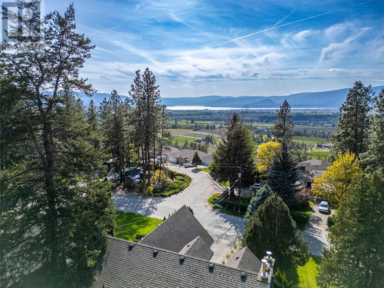 1095 Toovey Road, Kelowna, British Columbia  V1X 6R2 - Photo 8 - 10346125