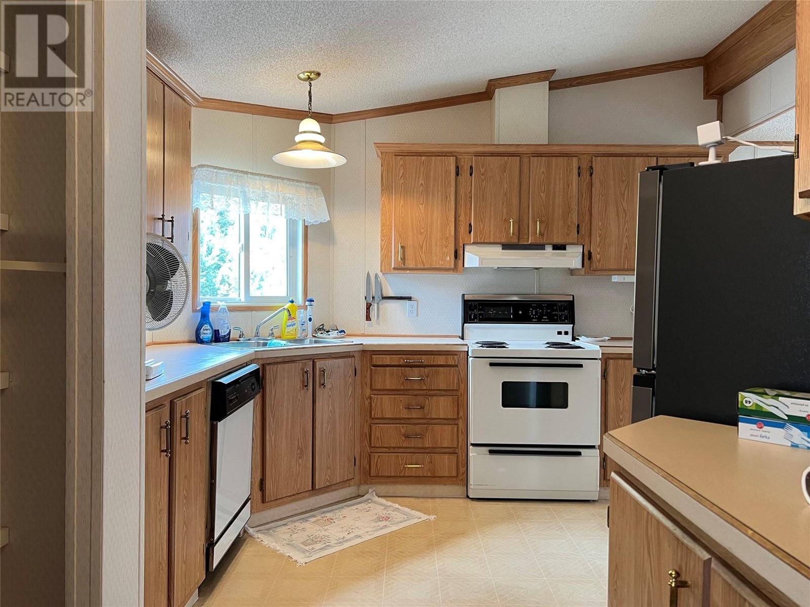 5484 25 Avenue Unit# 123, Vernon, British Columbia  V1T 7A8 - Photo 9 - 10346003