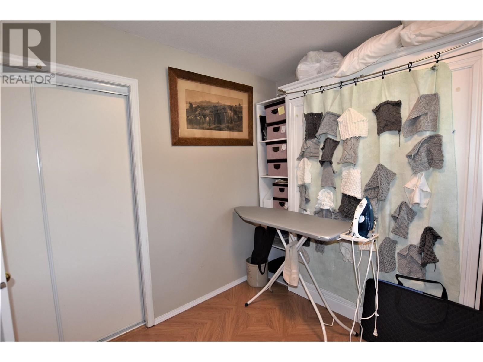 450 Ibis Avenue, Vernon, British Columbia  V1H 2A1 - Photo 29 - 10346220