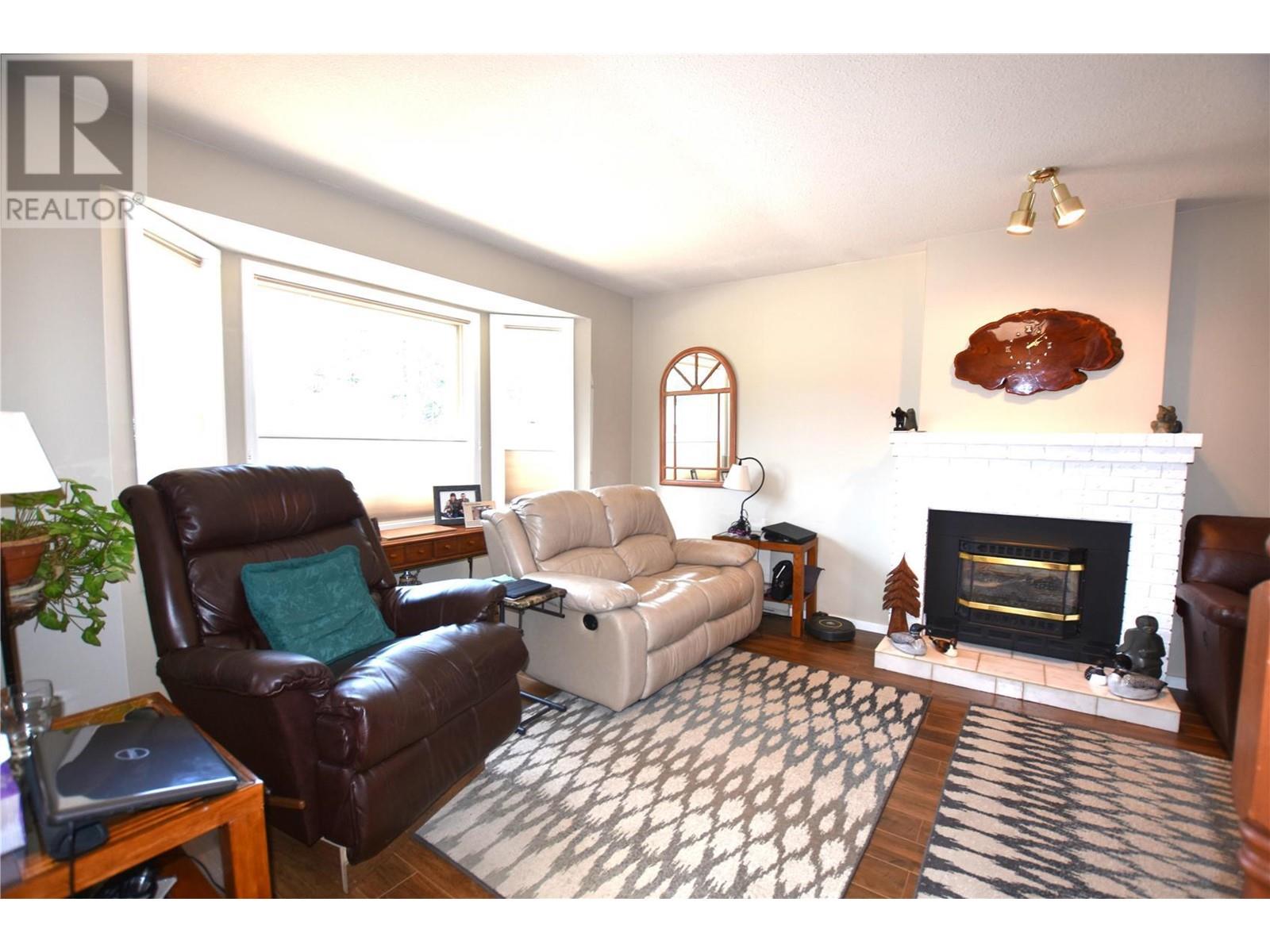 450 Ibis Avenue, Vernon, British Columbia  V1H 2A1 - Photo 8 - 10346220