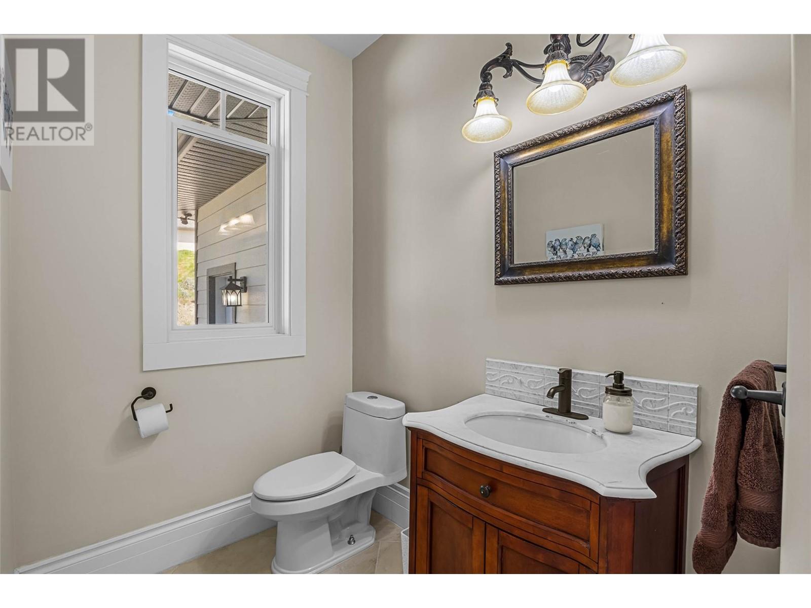 6640 Old  5 Highway, Kamloops, British Columbia  V2H 0B7 - Photo 41 - 10345569